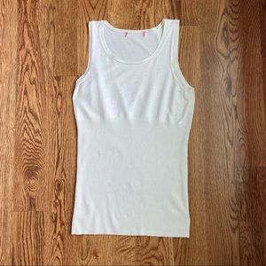 Women’s cream tank top